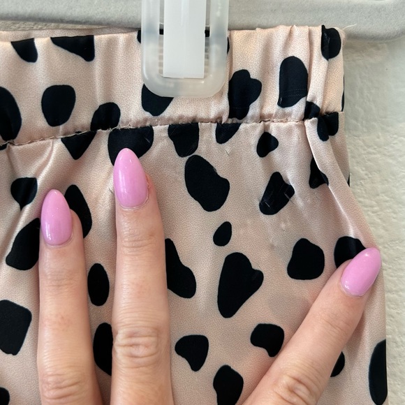 ByTogether Satin Leopard Midi Skirt - Picture 5 of 6